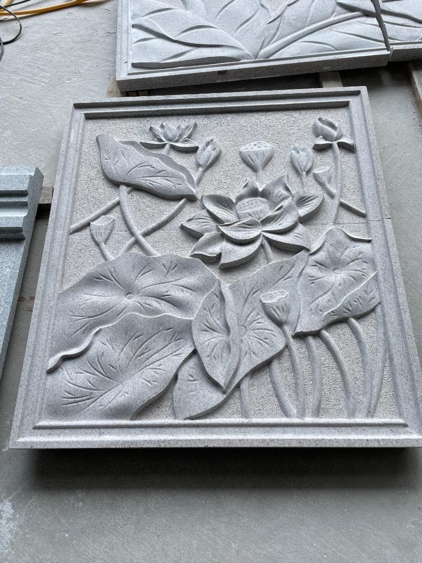 浮雕雕刻板 / Relief panel